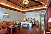 khách sạn Vinpearl Luxury Nha Trang 