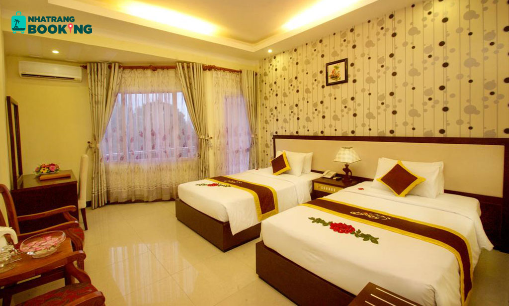 Khách sạn Luxury Nha Trang